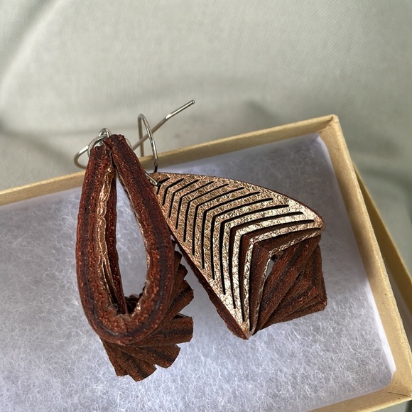 ORO PO PO Eyedazzler Earrings - Picture 5 of 10